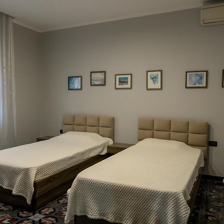 Royal Aparthotel Vlore Ngoại thất bức ảnh