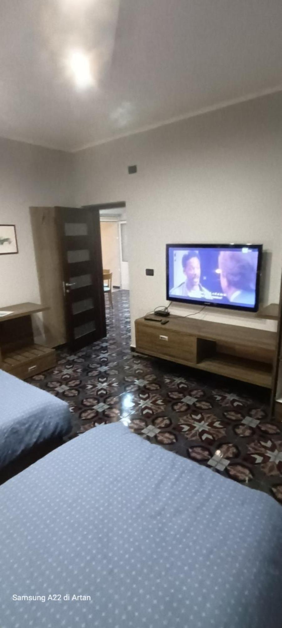 Royal Aparthotel Vlore Ngoại thất bức ảnh