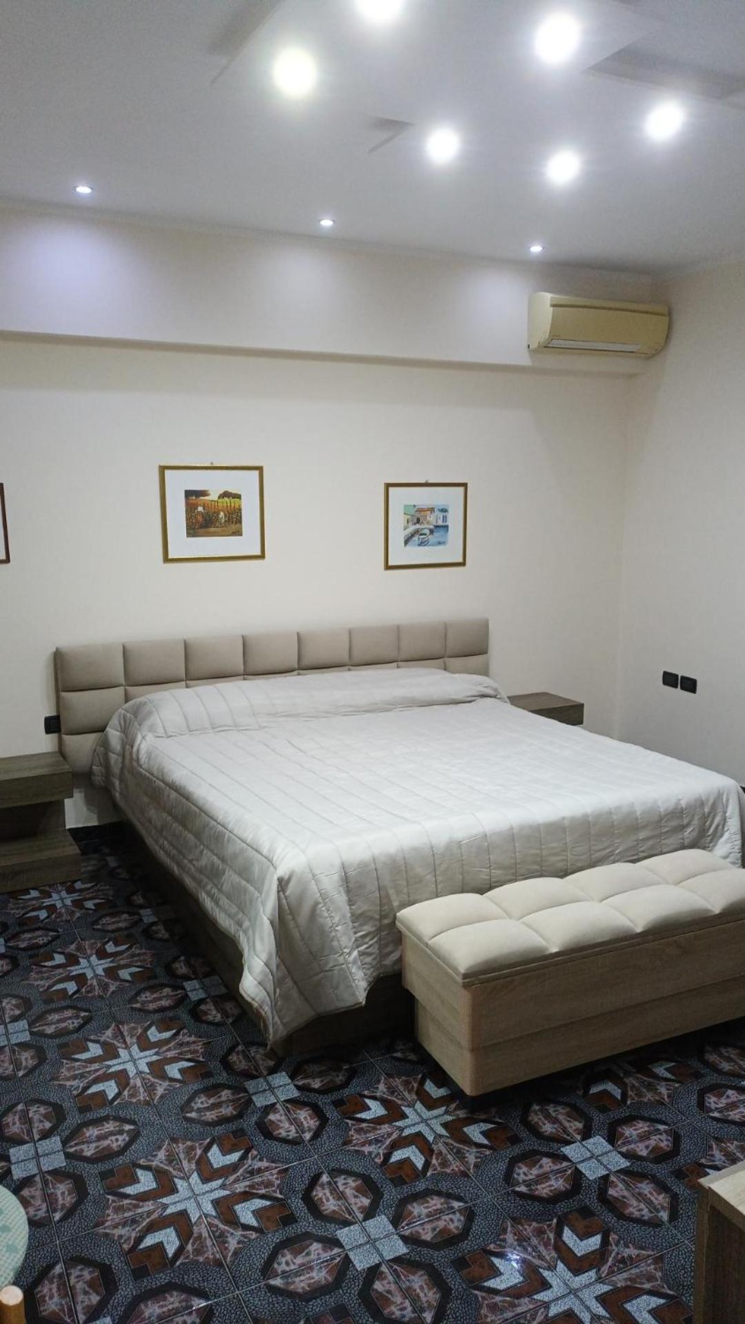 Royal Aparthotel Vlore Ngoại thất bức ảnh