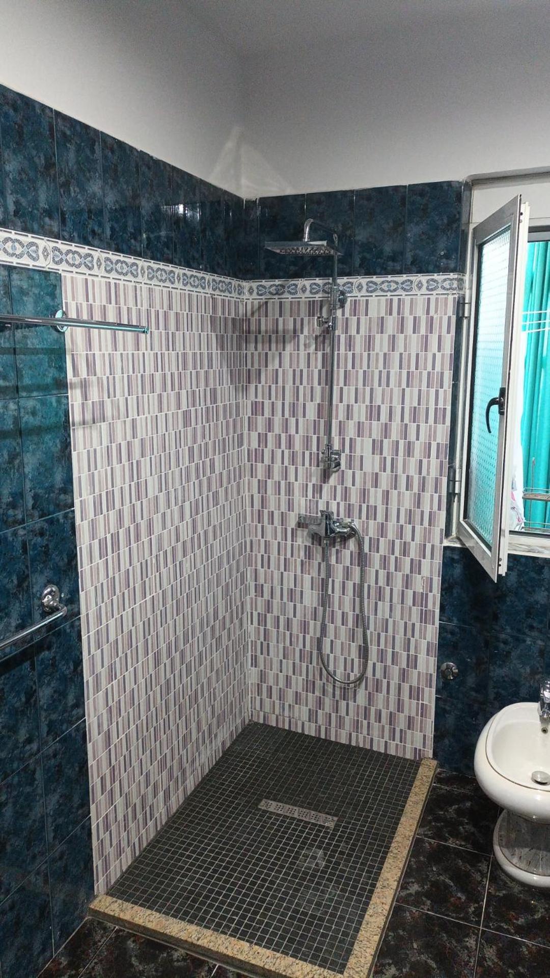 Royal Aparthotel Vlore Ngoại thất bức ảnh